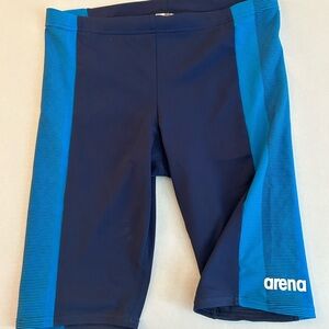 Arena swim suit size 32